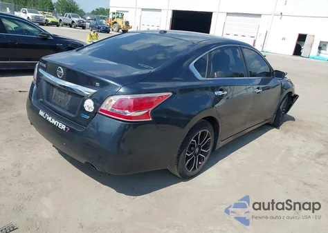 2014 Nissan Altima 2.5 S z USA, uszkodzony, nr VIN 1N4AL3AP3EC187691